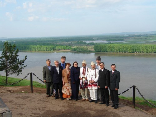 Пошкырт кундем Пӱрӧ олаште конференций годым, 25-26 май 2007 ий